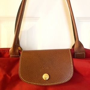 Longchamp Le Pilage Medium Shoulder Tote Bag